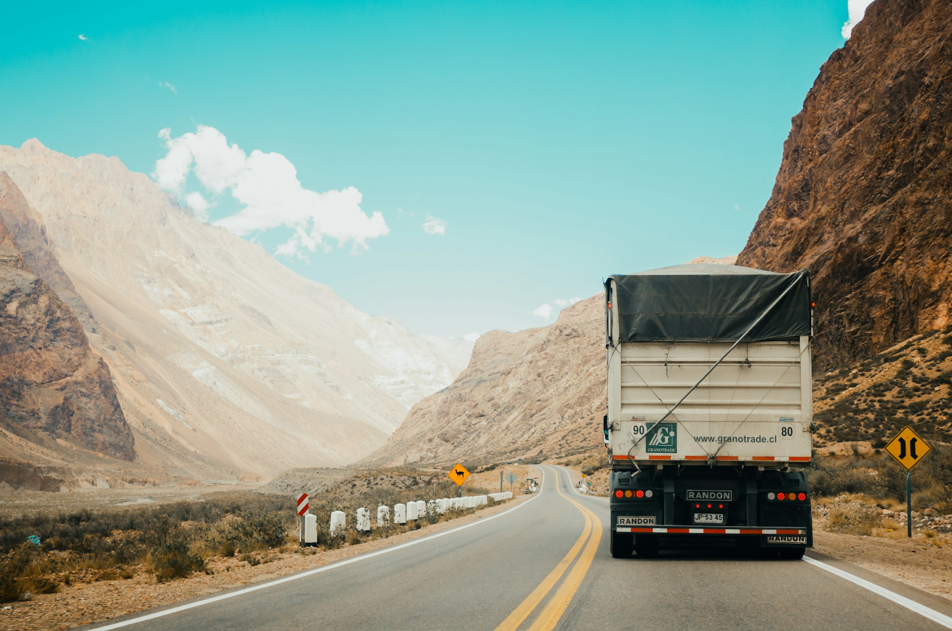 Watts Logistics freight truck delivering shipments